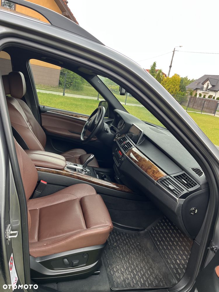 BMW X5 xDrive30d - 11