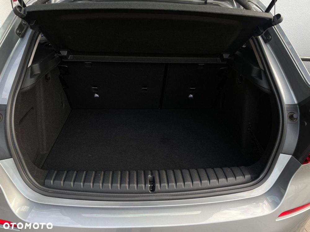 BMW Seria 1 - 24