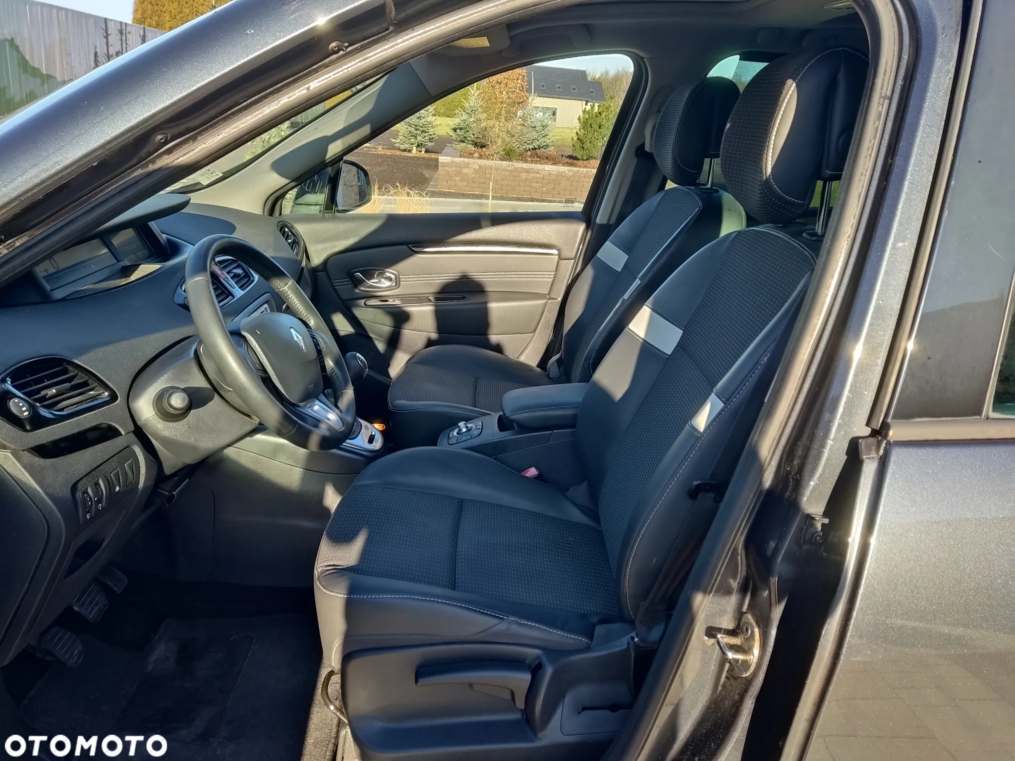 Renault Grand Scenic dCi 110 FAP Expression - 14