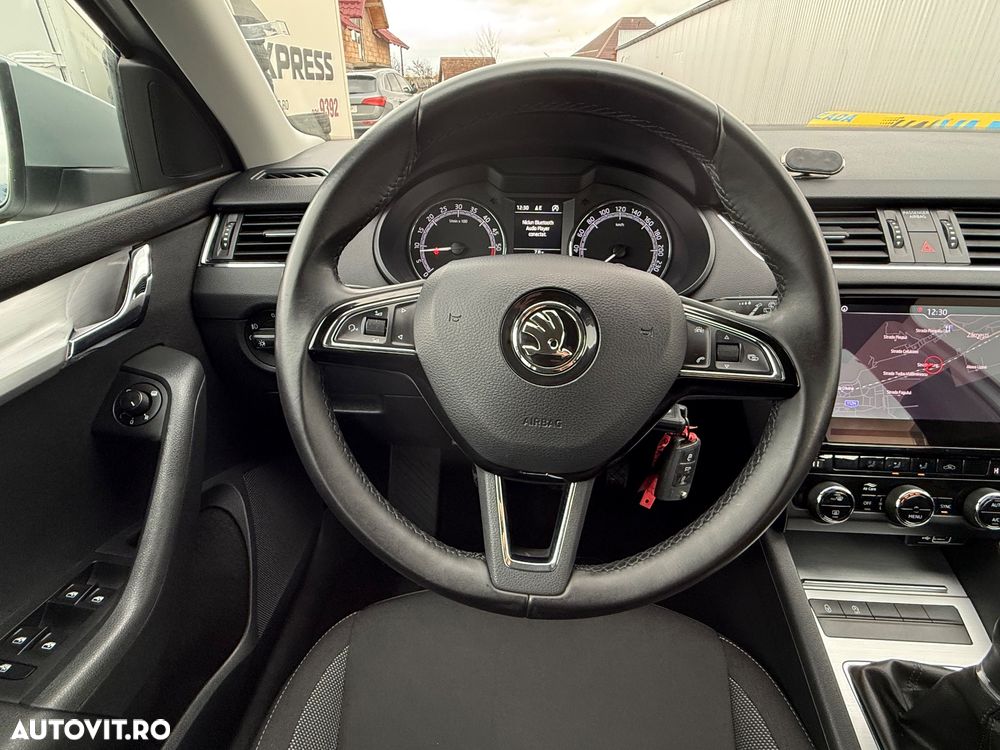 Skoda Octavia 1.6 TDI Ambition - 16