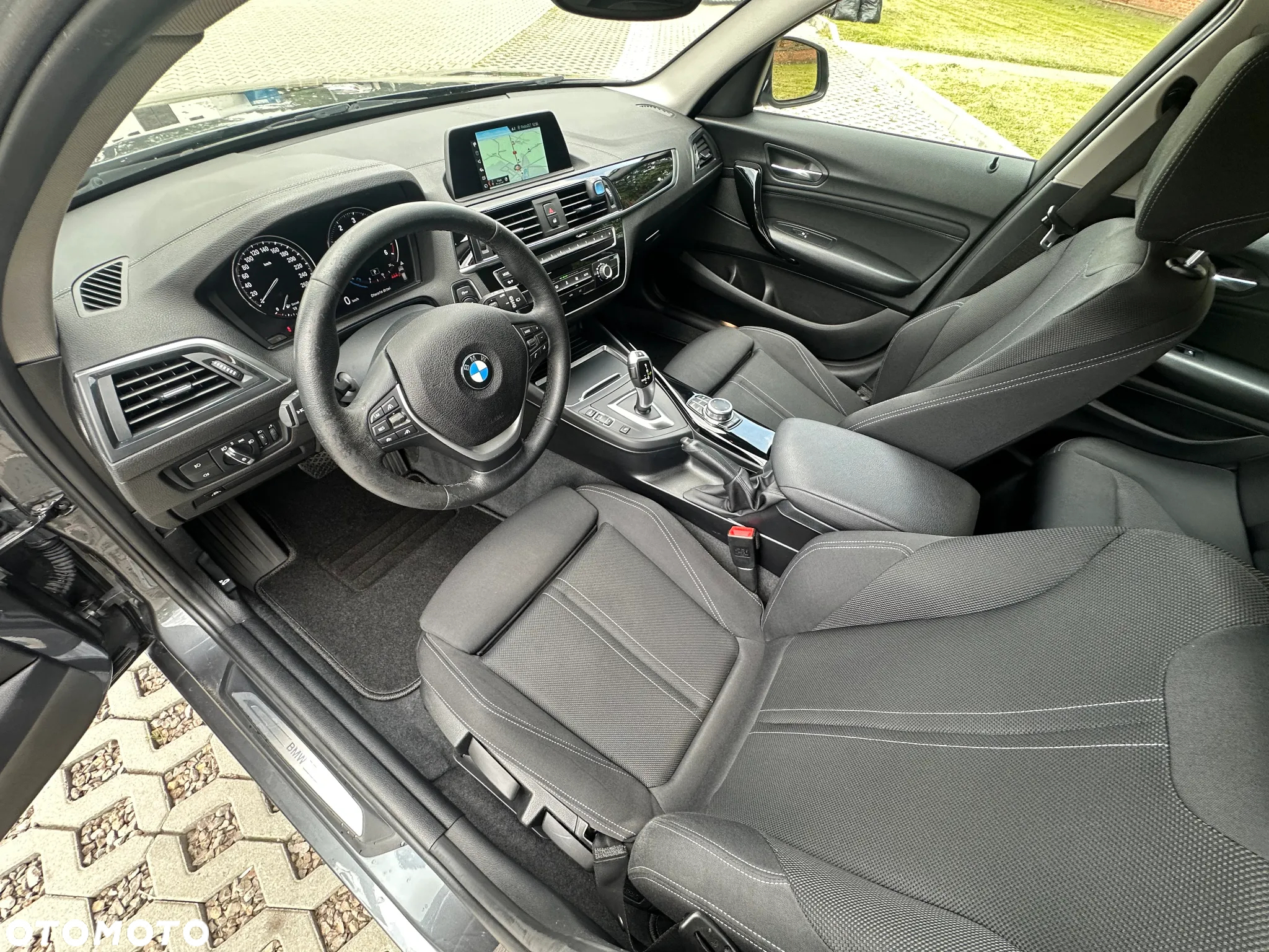 BMW Seria 1 116d Luxury Line - 2
