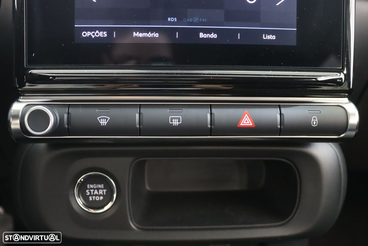 Citroën C3 1.2 PureTech Max EAT6 - 24