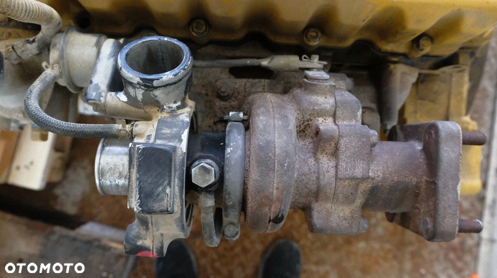 Turbosprężarka  turbina silnik caterpillar c3.3 B CDI-T-ET03 kubota V3307 - 2