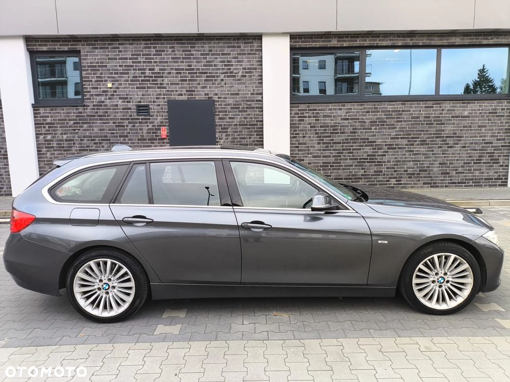 BMW Seria 3 330d Luxury Line EU6 - 27