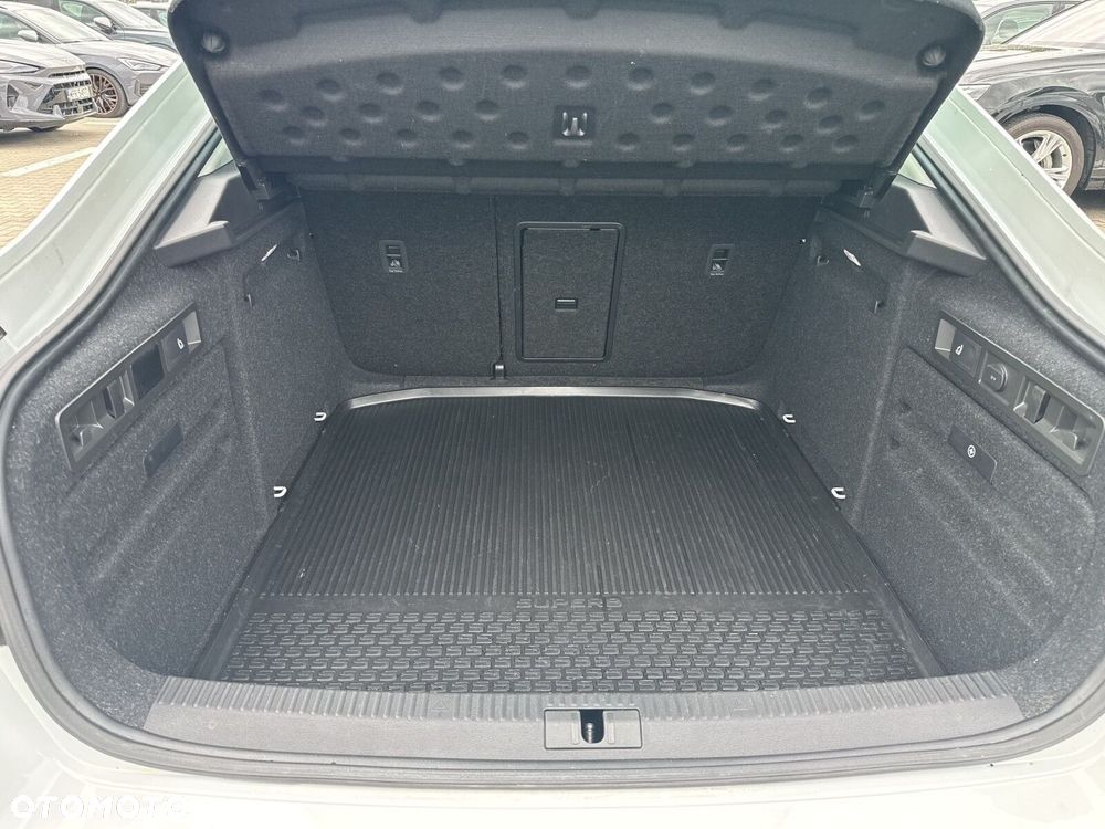 Skoda Superb 2.0 TSI Ambition DSG - 33
