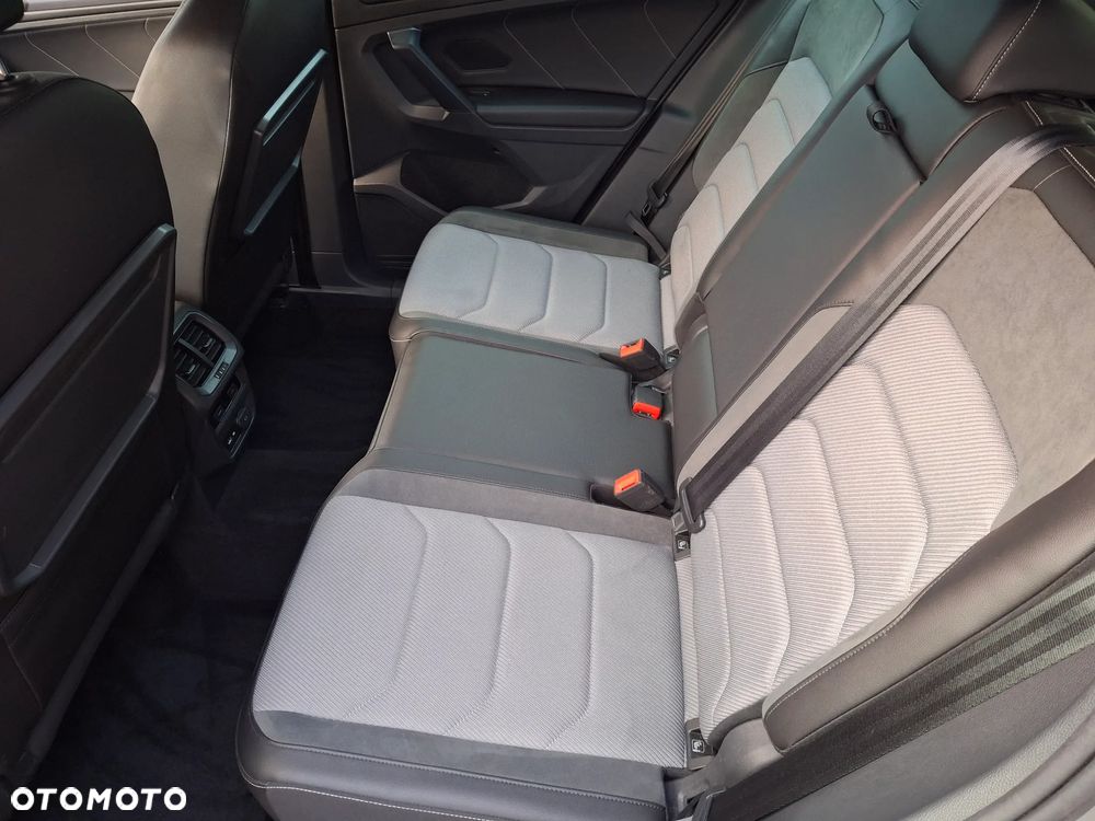 Volkswagen Tiguan - 16