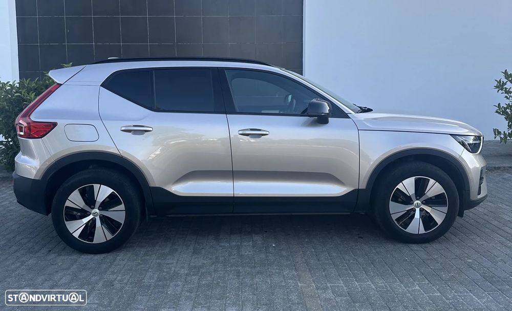 Volvo XC 40 1.5 T2 Plus Dark Auto - 4