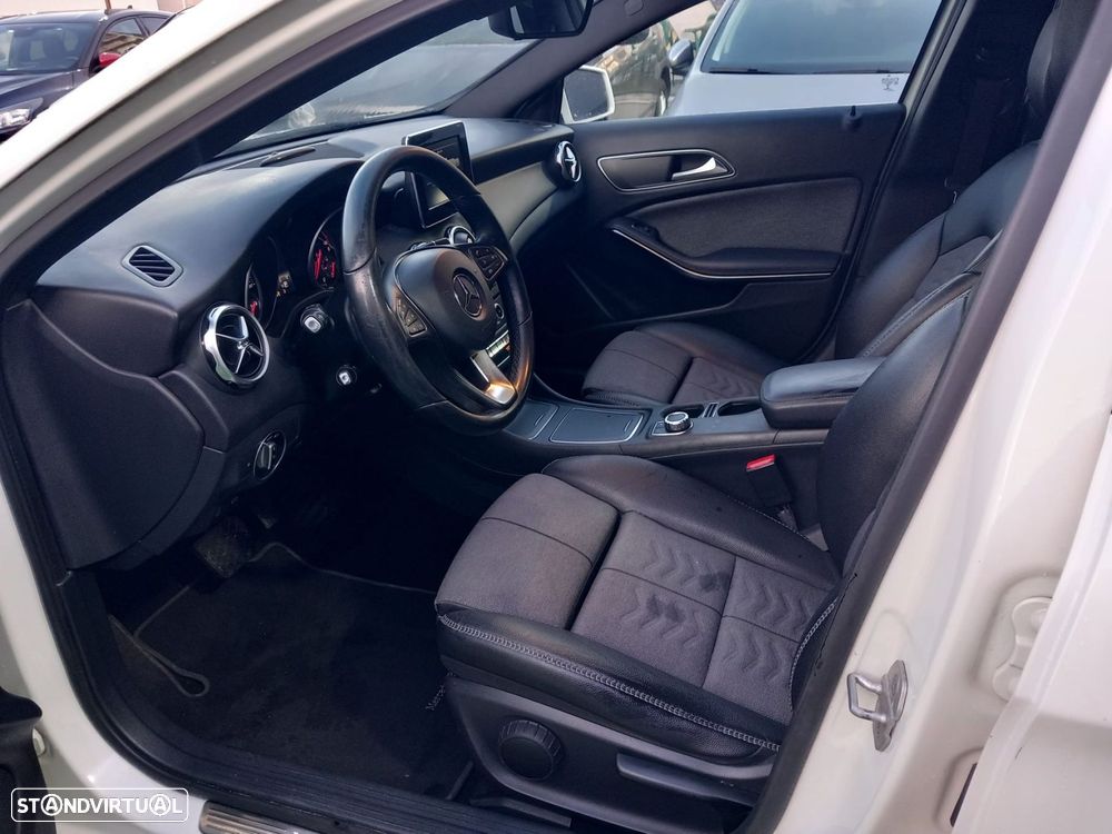 Mercedes-Benz GLA 180 CDI Urban Aut. - 9