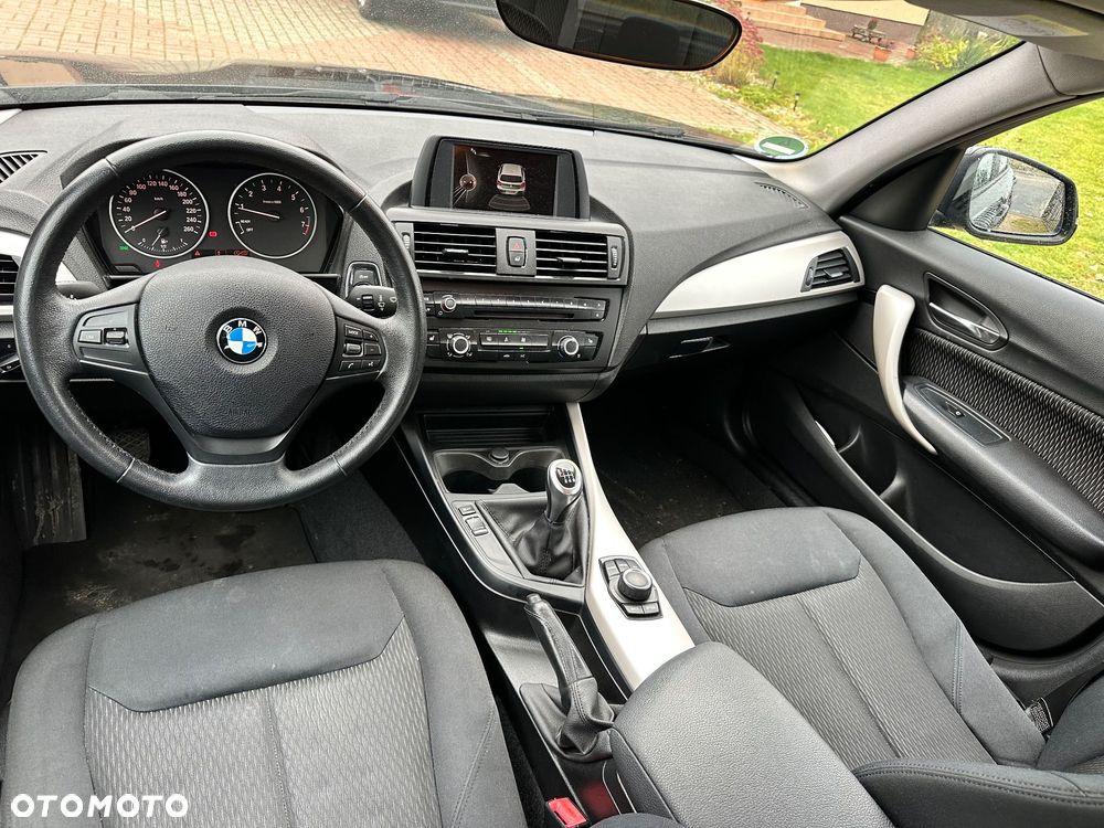 BMW Seria 1 116i - 9