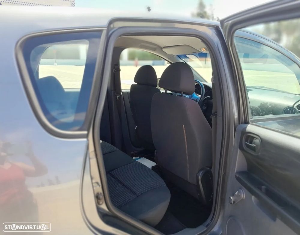 Mitsubishi Colt 1.1 Base - 7