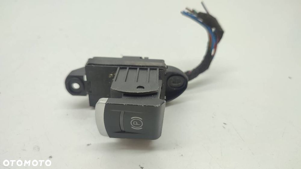 PRZEŁĄCZNIK HAMULCA AUDI A6 6C EUROPA