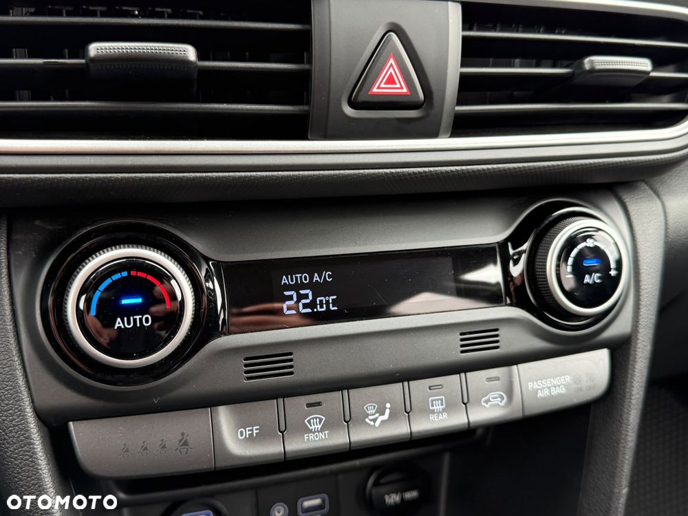 Hyundai Kona 1.6 T-GDI Style 4WD DCT - 24