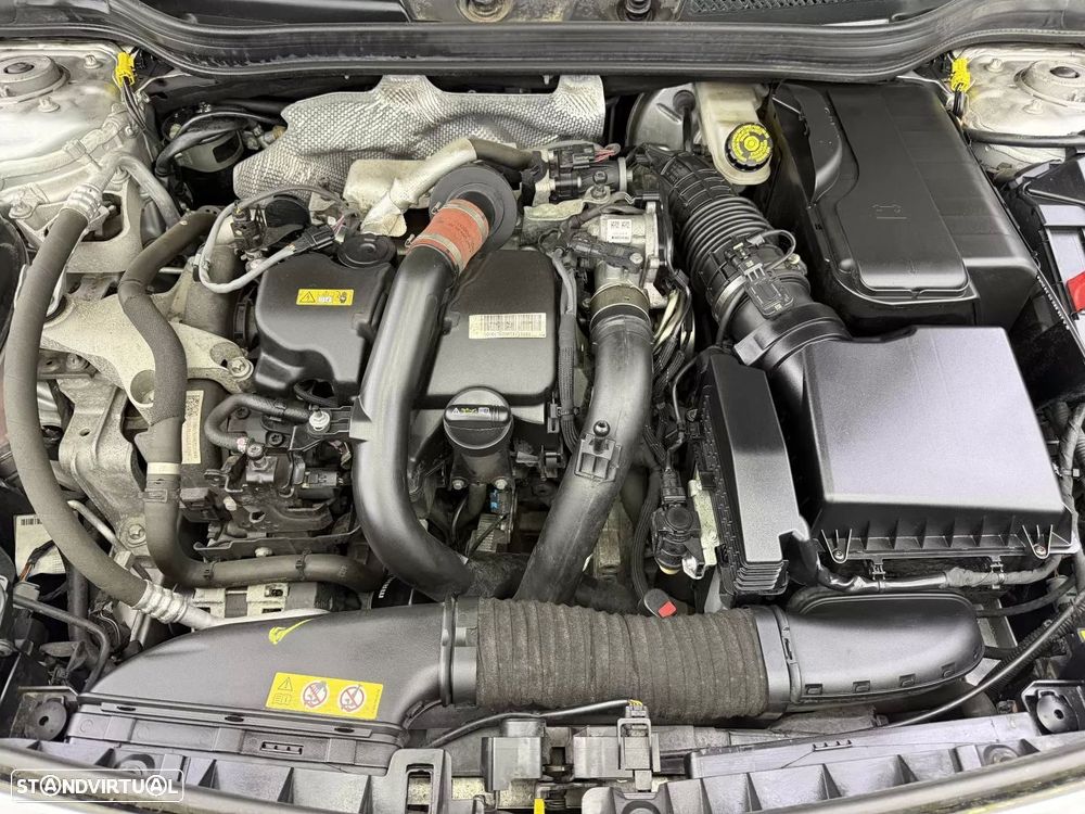 Mercedes-Benz A 180 d AMG Line Aut. — fotografia 13