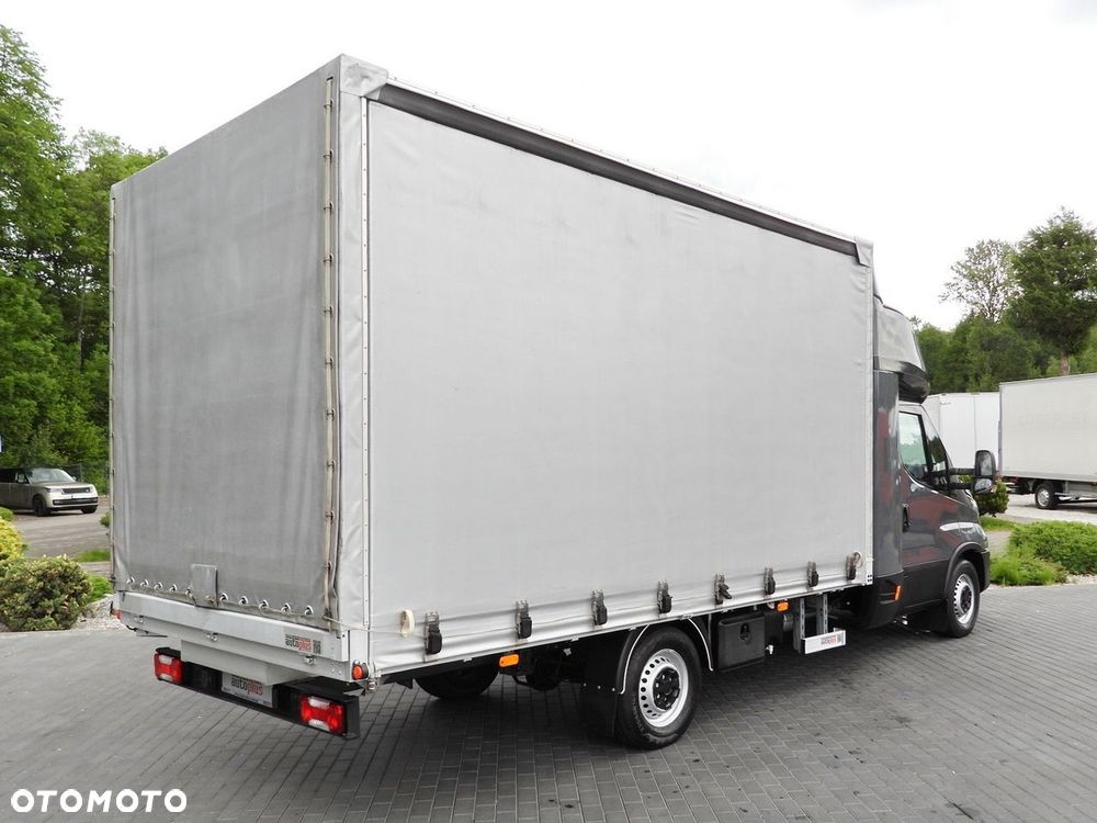 Iveco DAILY 35S18 PLANDEKA 8 PALET WEBASTO TEMPOMAT NAWIGACJA LEDY PNEUMATYKA KLIMATYZACJA  180KM - 4