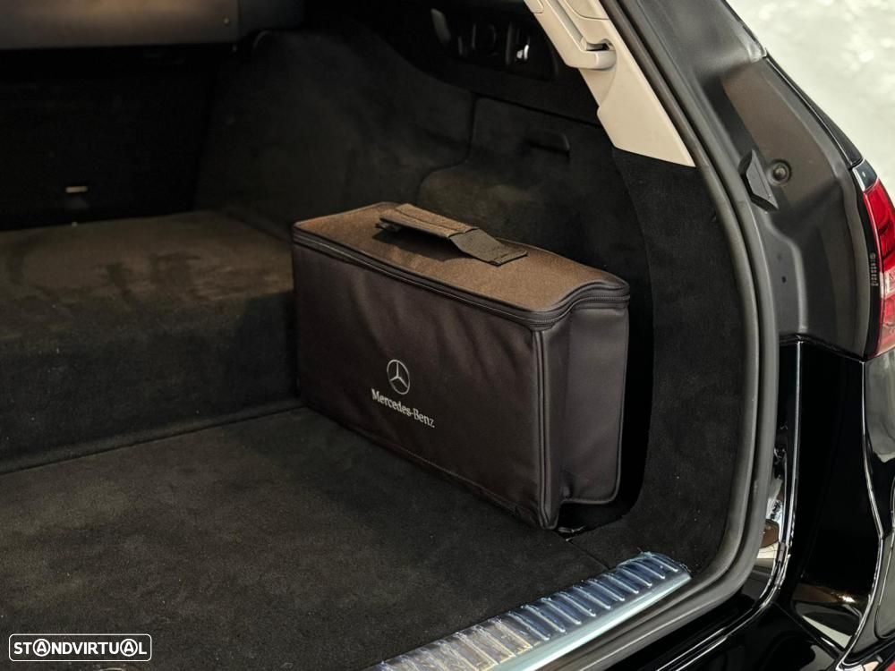 Mercedes-Benz E 300 de AMG Line - 21