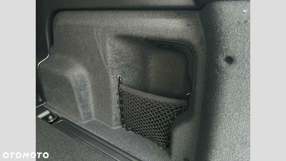 Land Rover Discovery Sport - 19