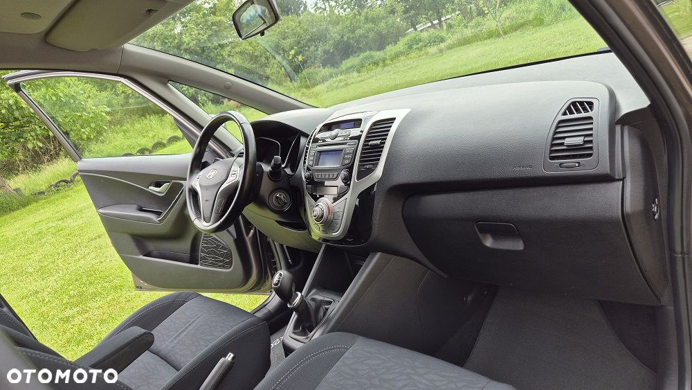 Hyundai ix20 1.4 blue YES Gold - 10
