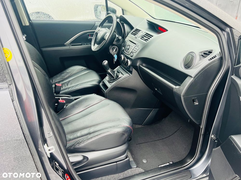 Mazda 5 2.0 Exclusive + - 12