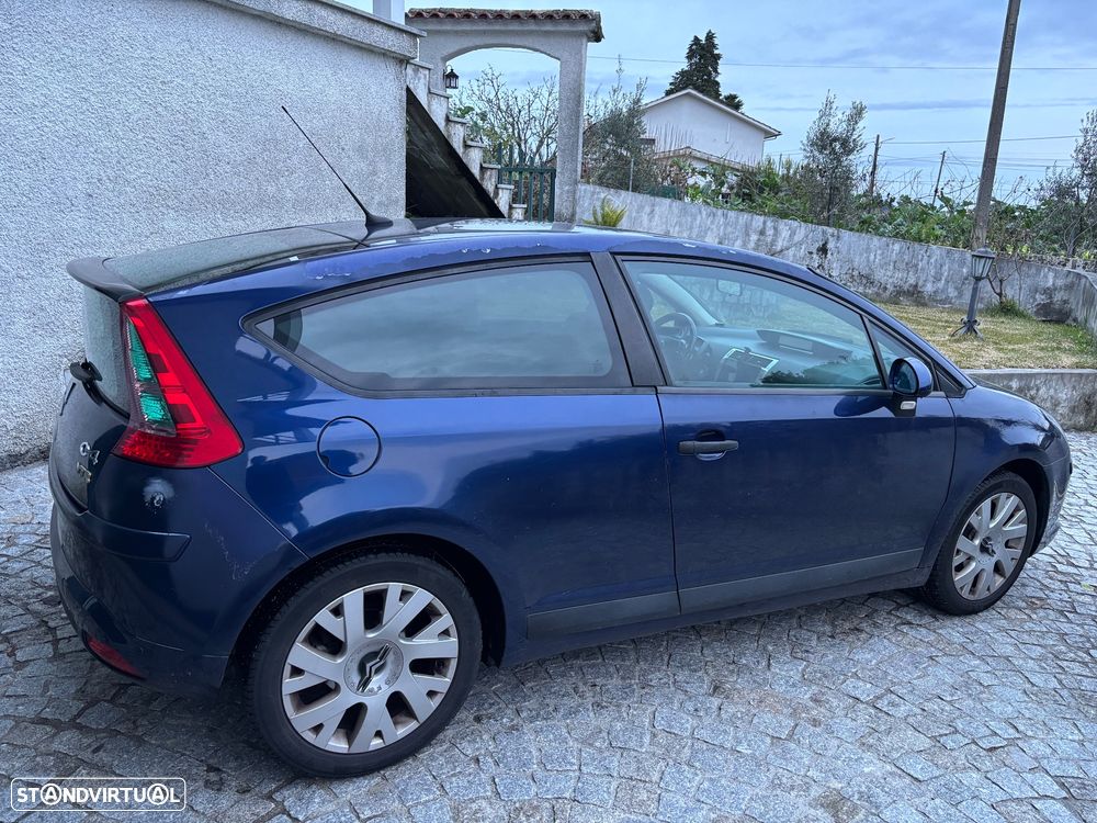 Citroën C4 1.6 HDi 110 VTR Pack - 1