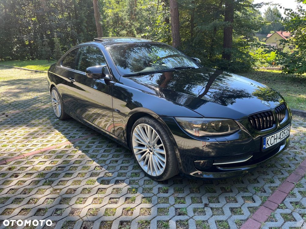 BMW Seria 3 320i - 12