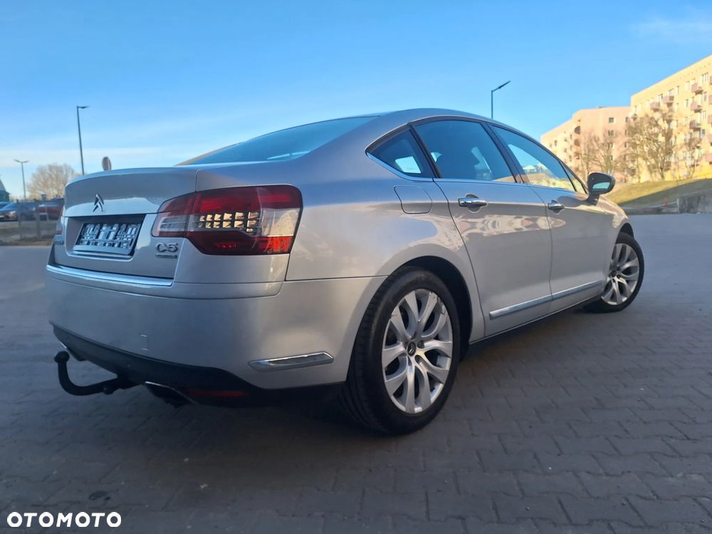Citroën C5 3.0 HDi V6 Exclusive - 3