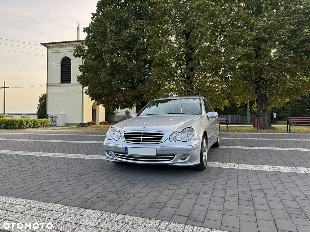 Mercedes-Benz Klasa C - 2