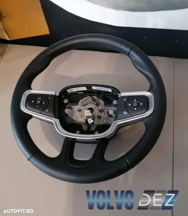 Volan VOLVO XC40 32227630