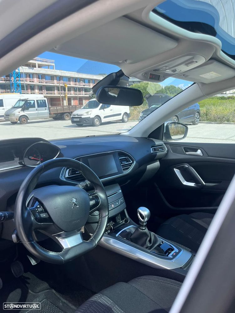 Peugeot 308 SW 1.6 BlueHDi Allure - 2