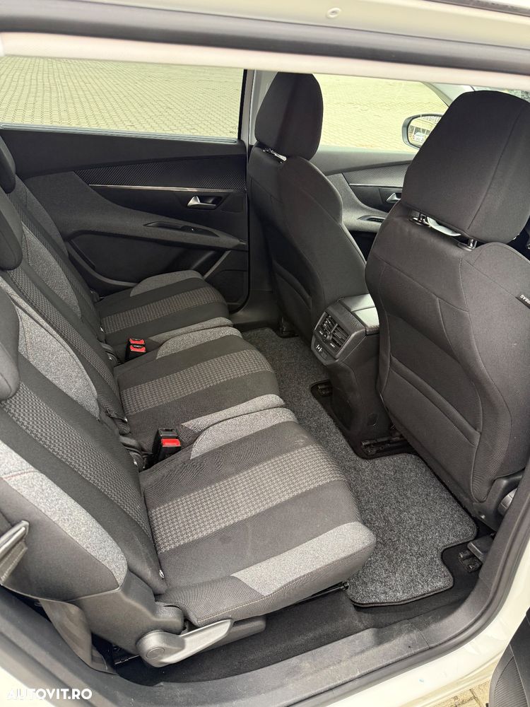 Peugeot 3008 1.2 PureTech 130 EAT8 Allure Pack - 15