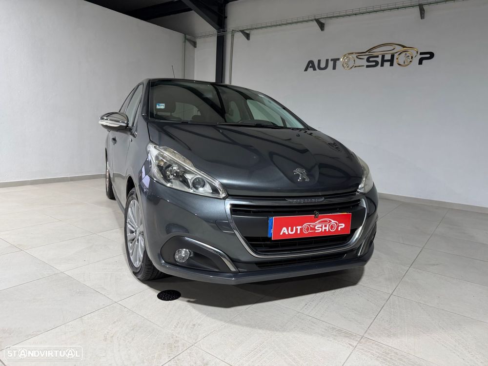 Peugeot 208 1.2 PureTech Allure - 5