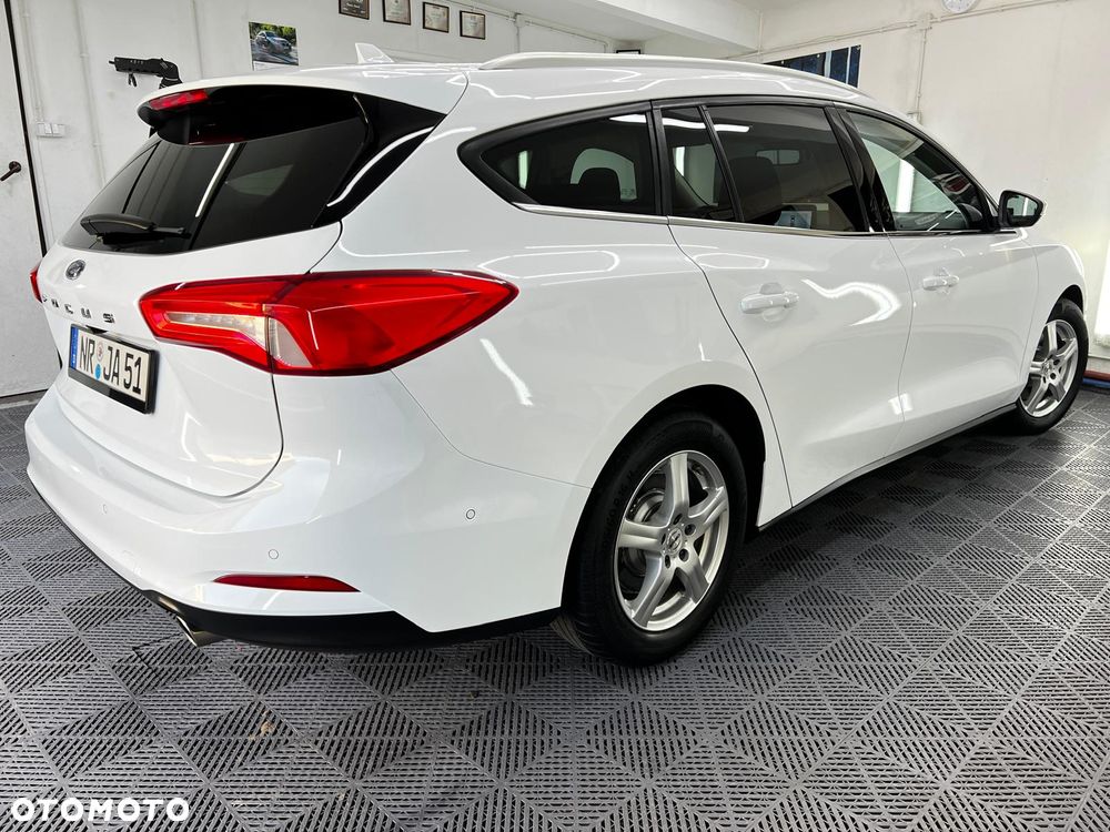 Ford Focus 1.5 EcoBlue STart-Stopp-System TITANIUM X - 27