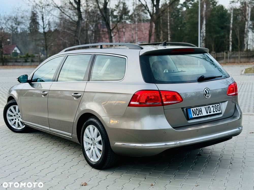 Volkswagen Passat Variant 2.0 TDI DSG BlueMotion Technology Highline - 4