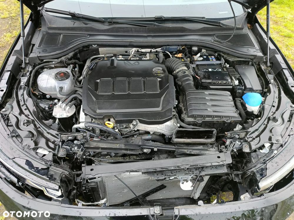 Volkswagen Passat 2.0 TDI SCR DSG - 13