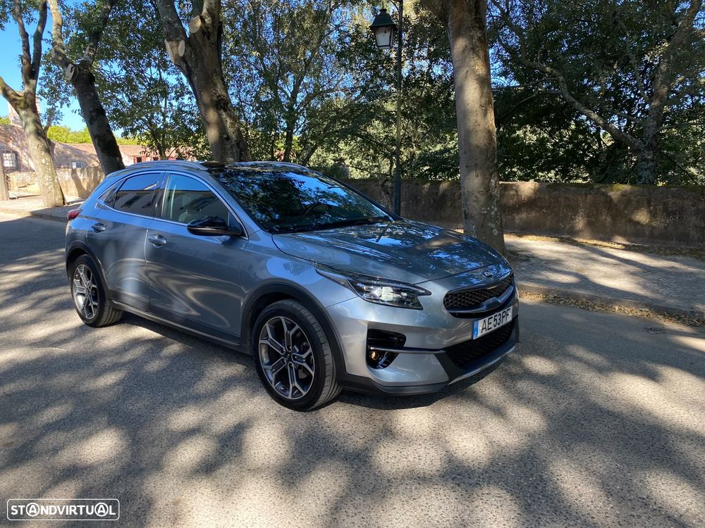 Kia XCeed 1.6 CRDi Tech+SRF - 4