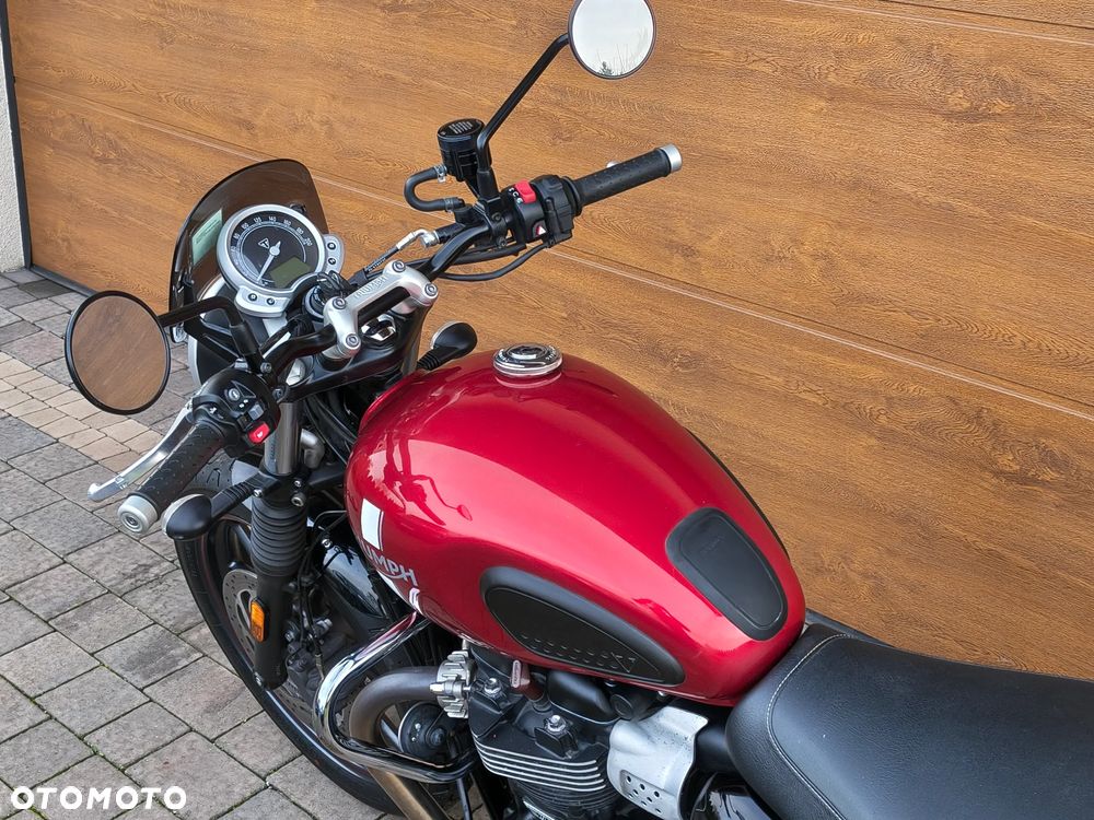 Triumph Street Twin - 15