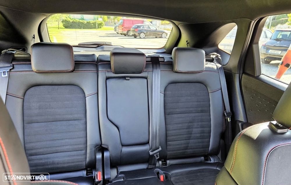 Ford Kuga - 6