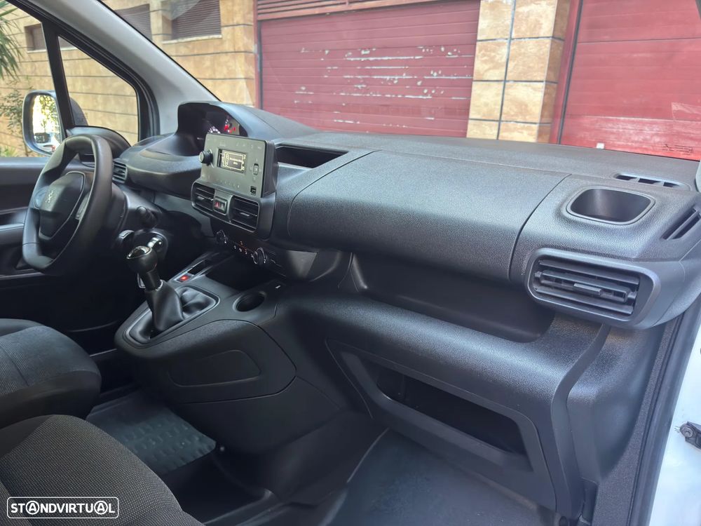 Peugeot Partner Pro - 14