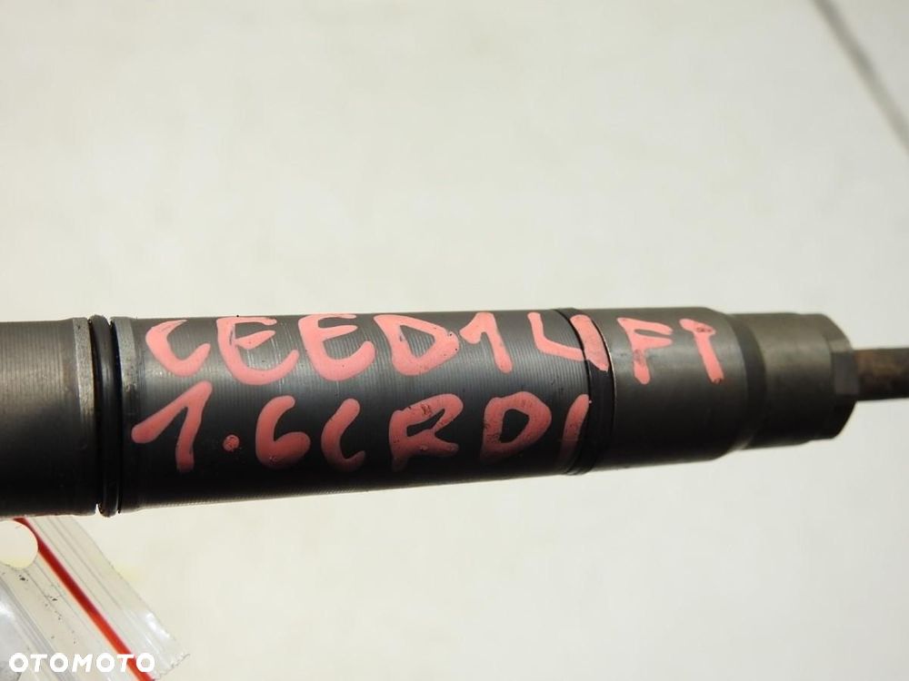 WTRYSK WTRYSKI KIA CEED I 1.6 CRDI 33800-2A900 - 3