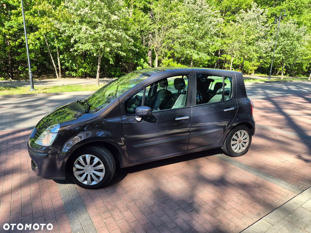 Renault Modus - 11