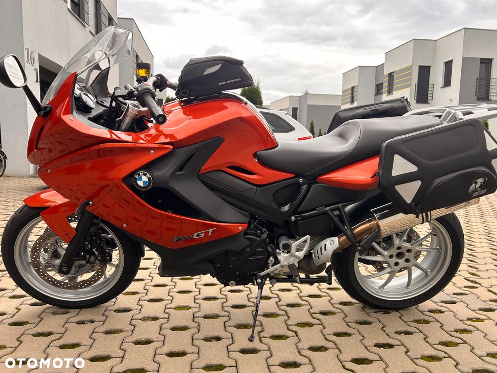 BMW F - 6