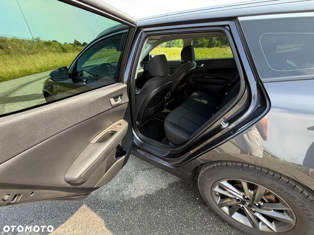 Kia Optima 2.0 M - 18