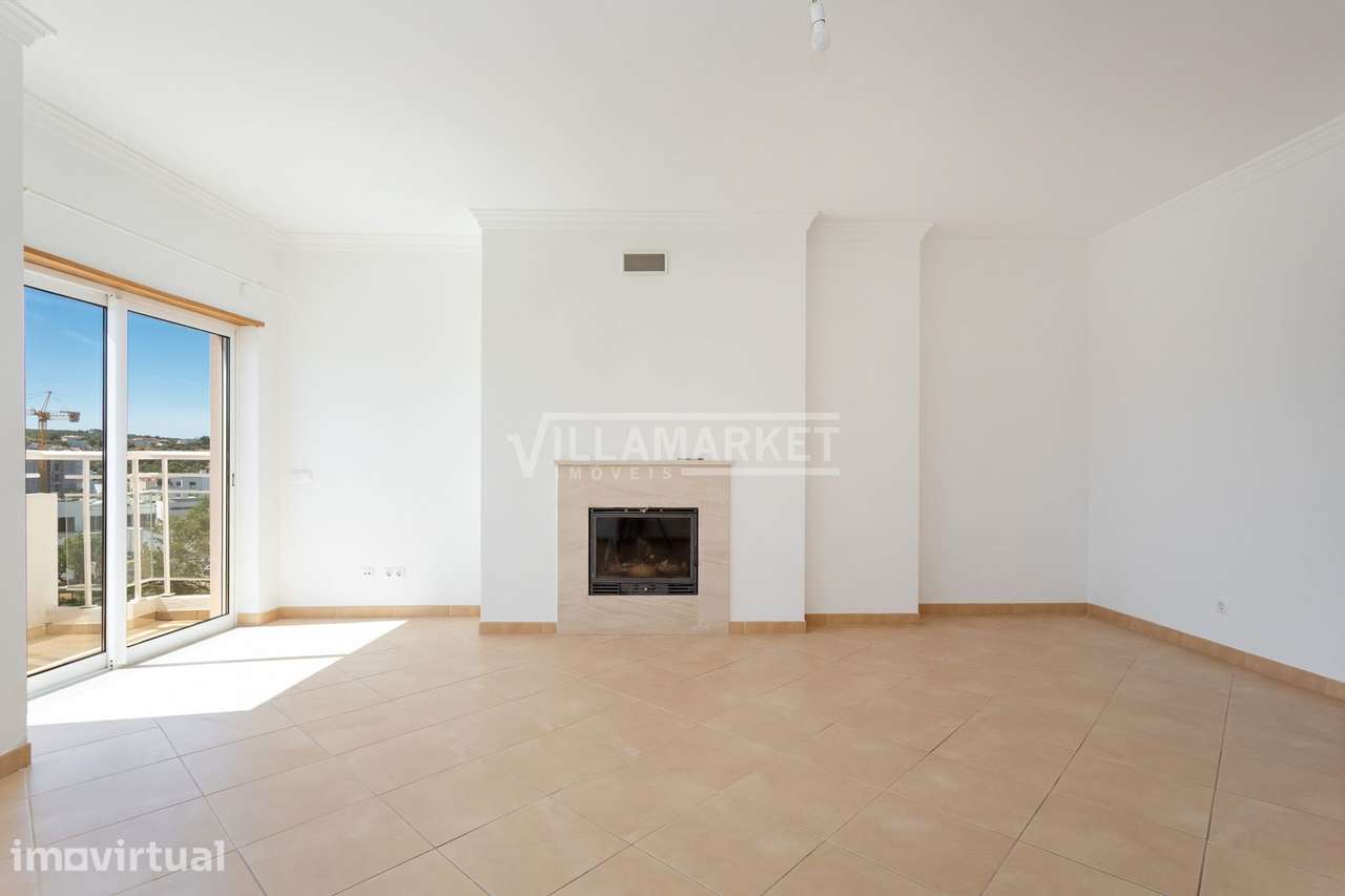 Apartamento T3 da banca com vista mar e estacionamento na cave situado - Grande imagem: 4/41