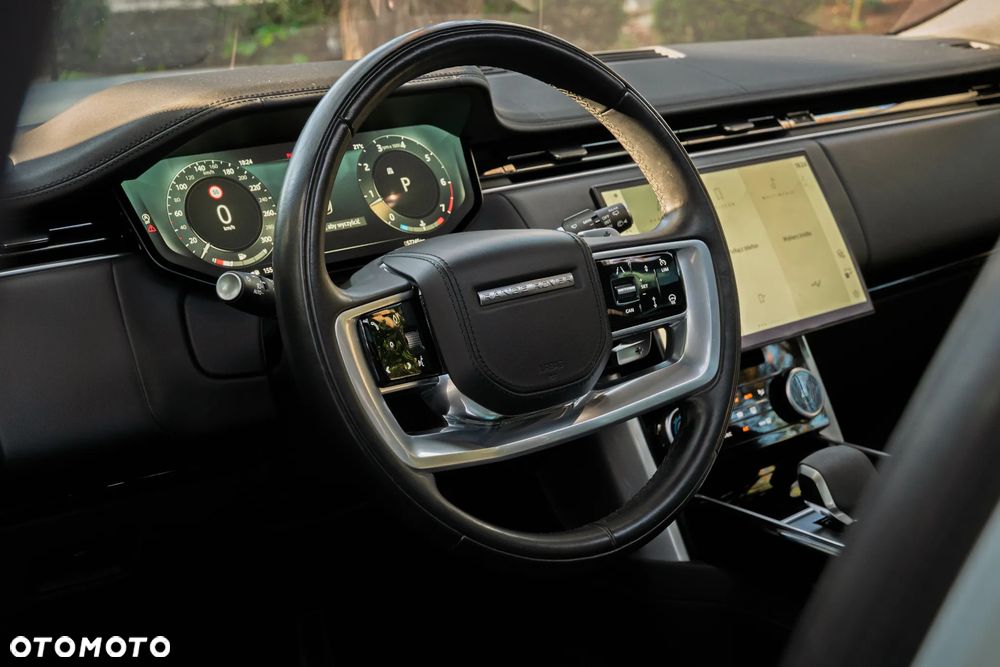 Land Rover Range Rover P400 SE - 11