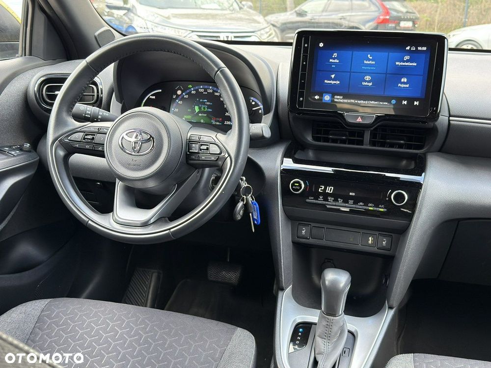 Toyota Yaris Cross - 21