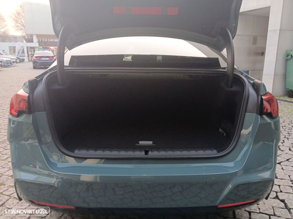 BMW 220 Gran Coupé - 28