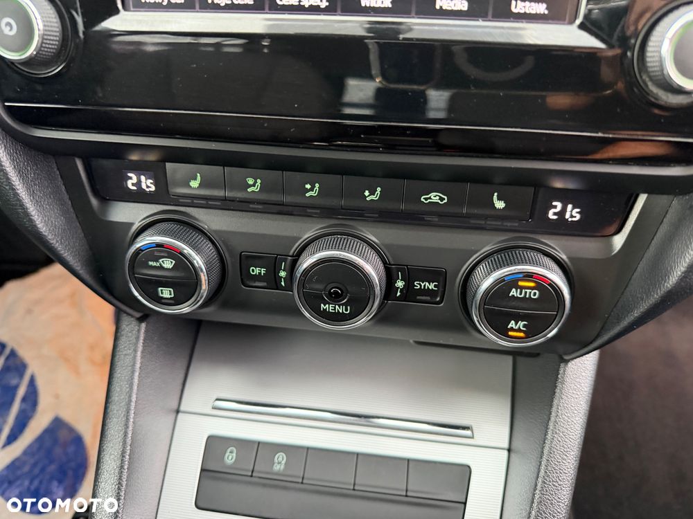Skoda Octavia - 11