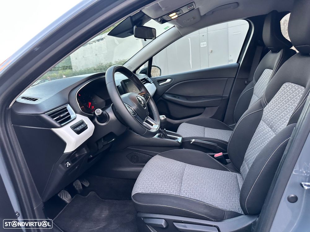 Renault Clio 1.0 TCe Limited Bi-Fuel - 36