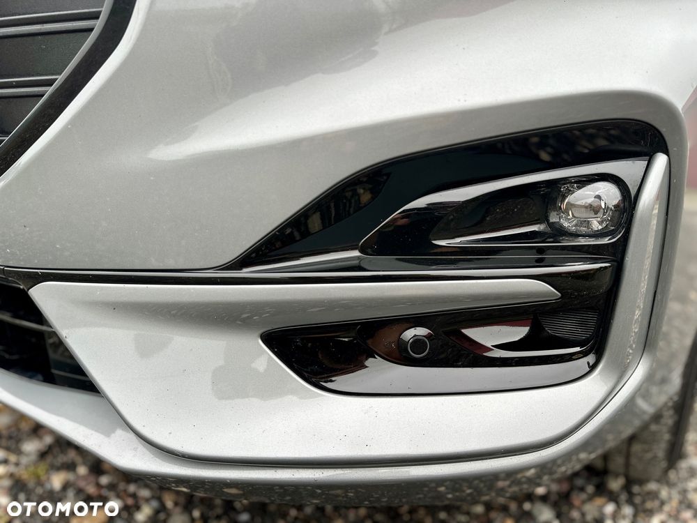 Ford Kuga - 40