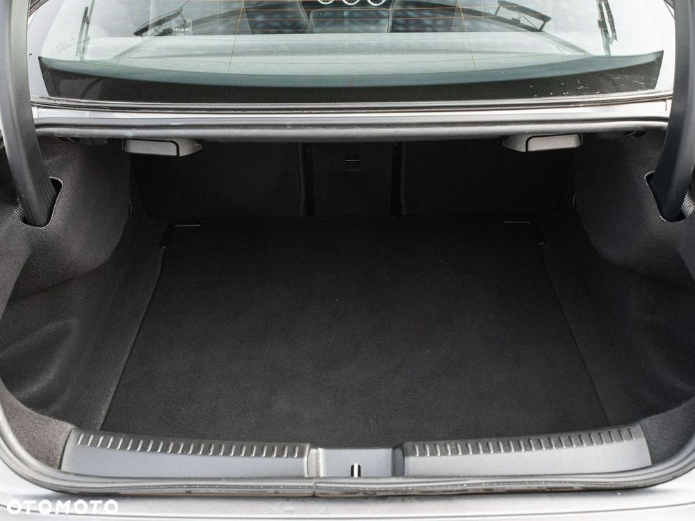 Mercedes-Benz CLA 200 mHEV 7G-DCT - 29
