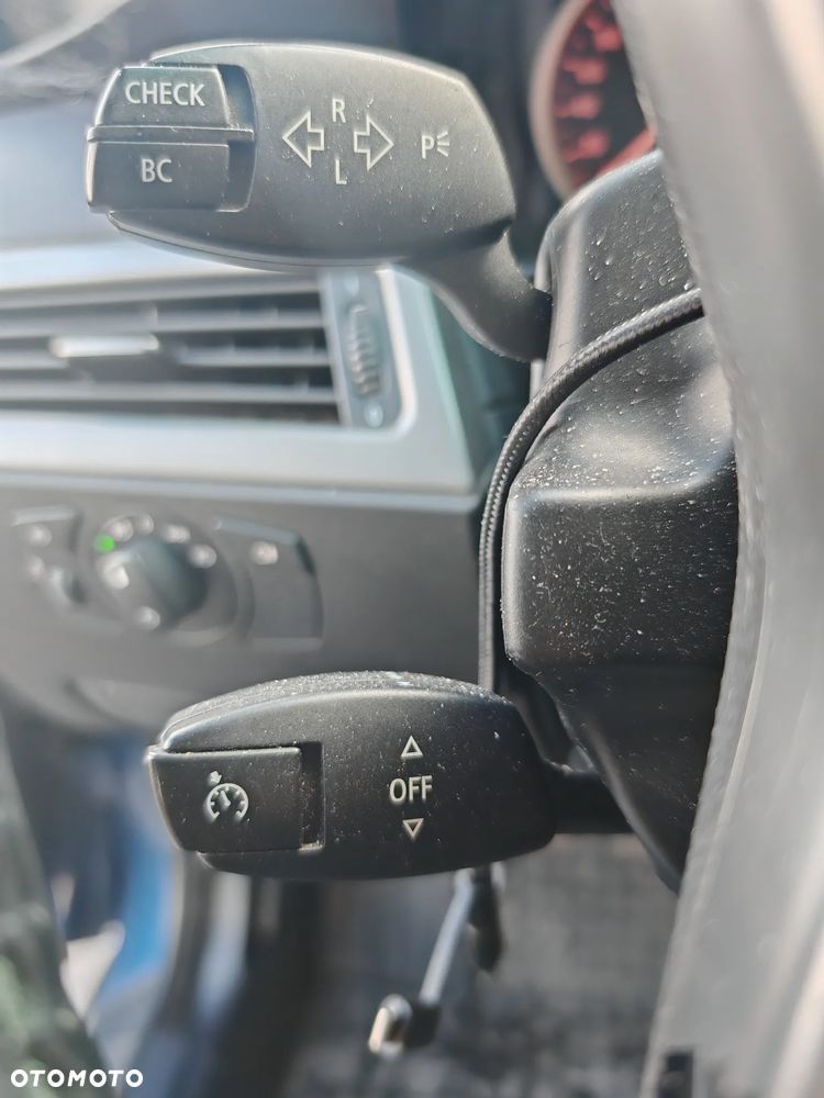 BMW Seria 5 - 32